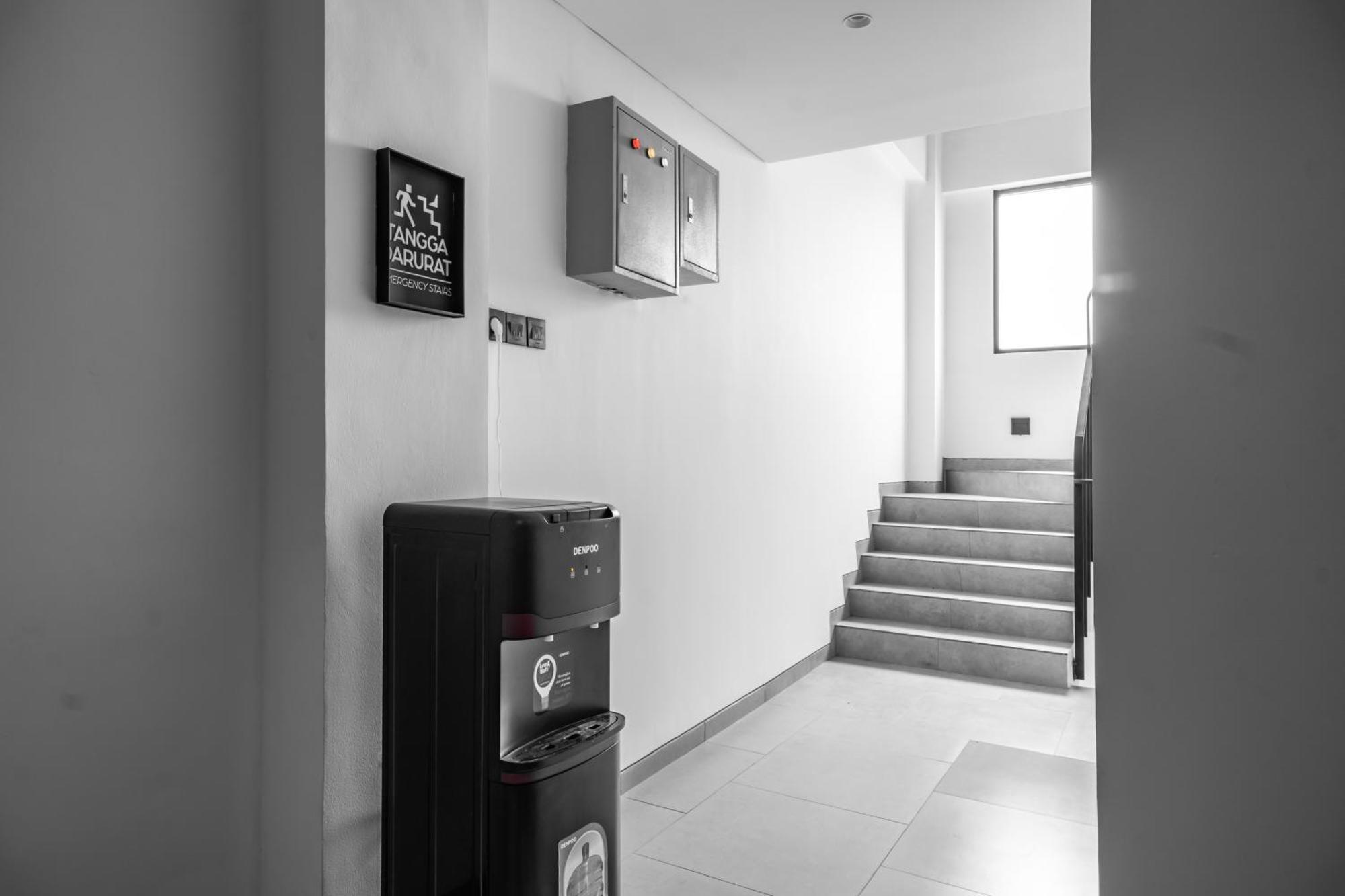 Assa Hotel Семаранг Екстер'єр фото